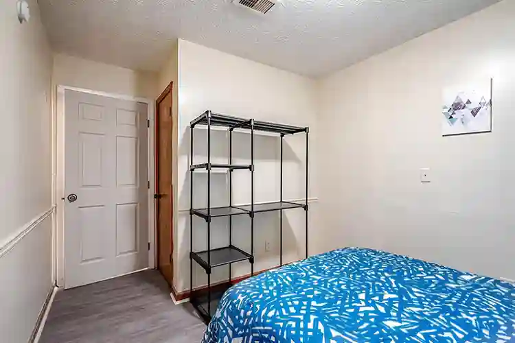 4 BR in Atlanta