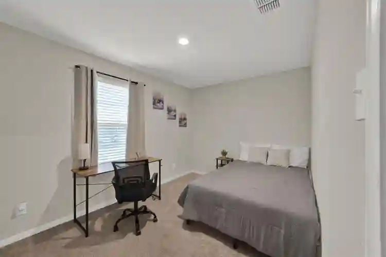6 BR in San Antonio