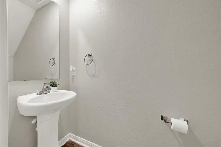 6 BR in San Antonio