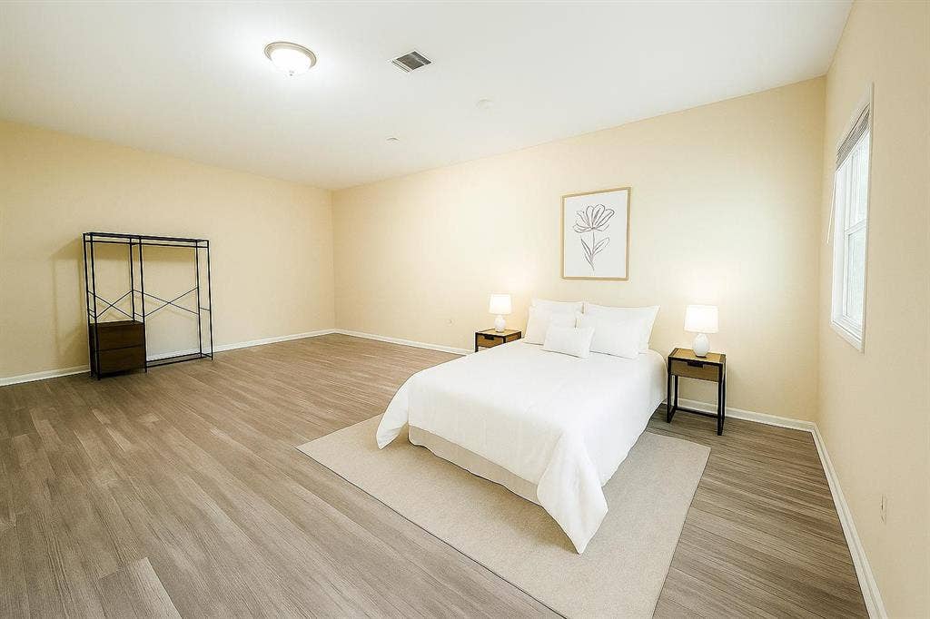 7 BR in Jonesboro