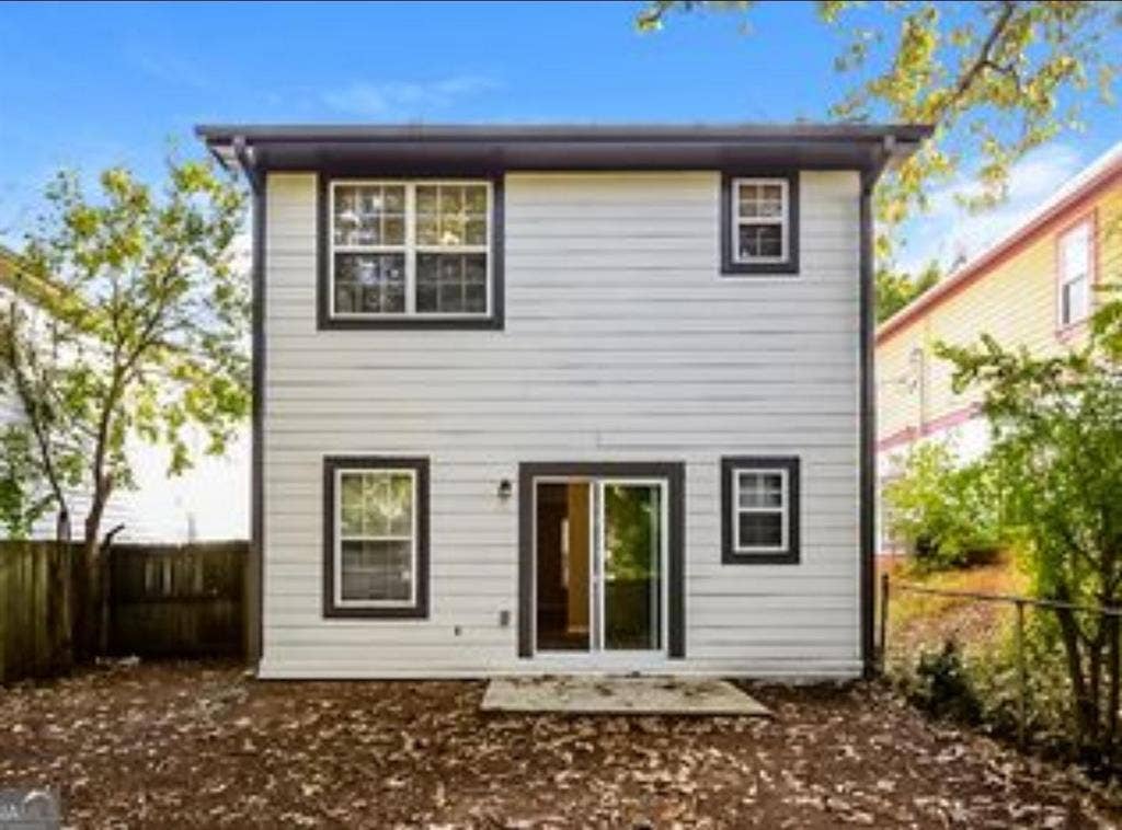 2 BR in Atlanta