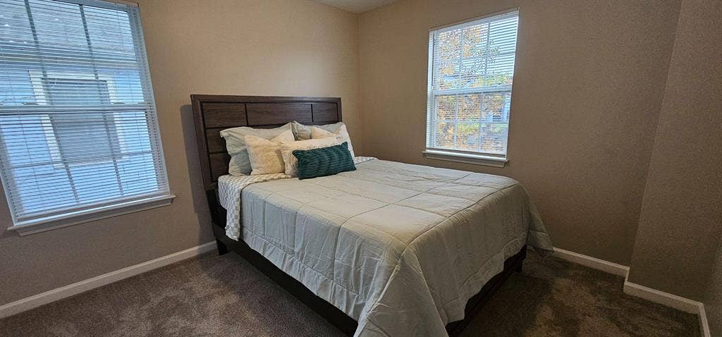 2 BR in Atlanta