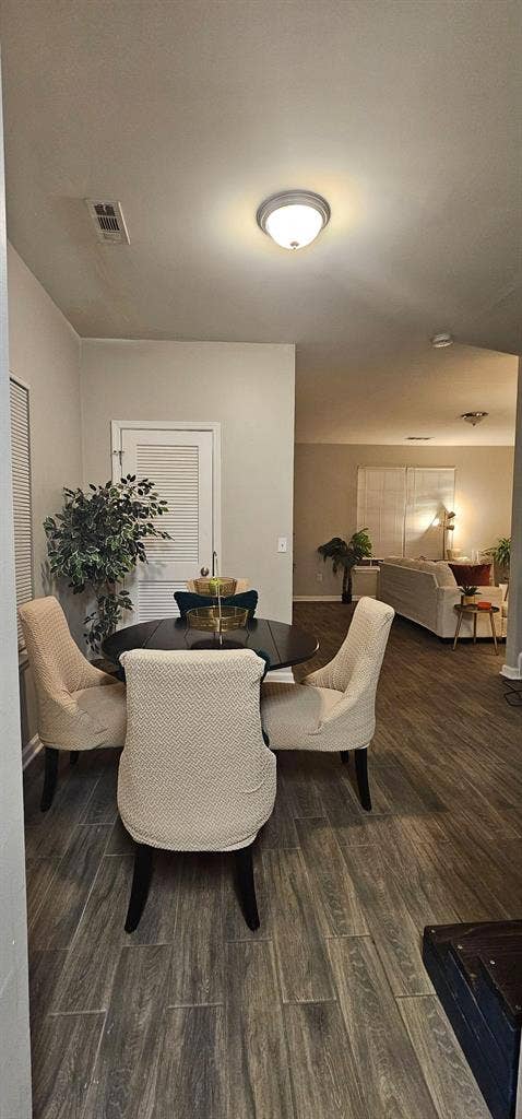 2 BR in Atlanta