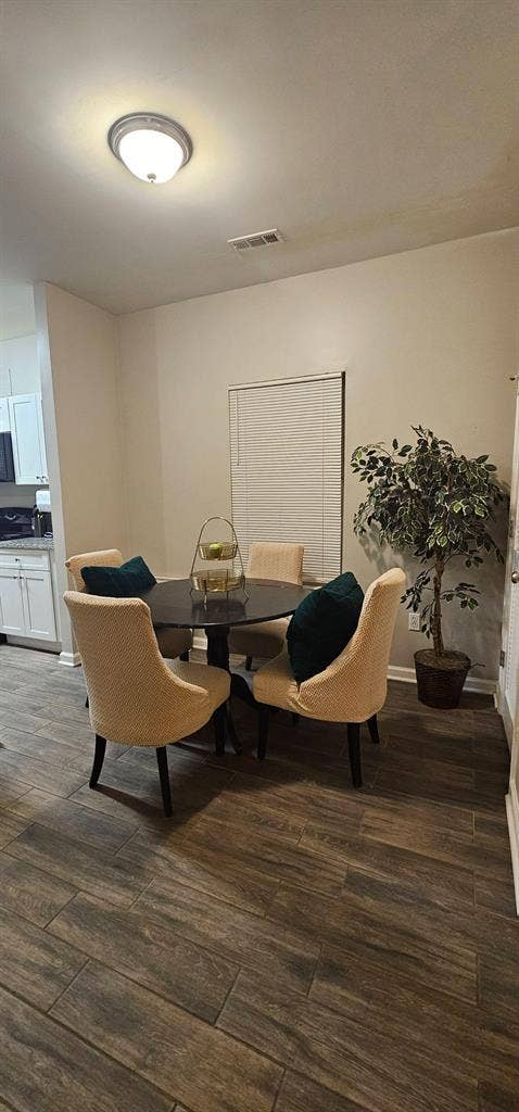 2 BR in Atlanta
