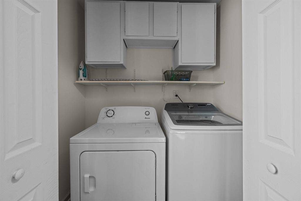 4 BR in Hillsborough