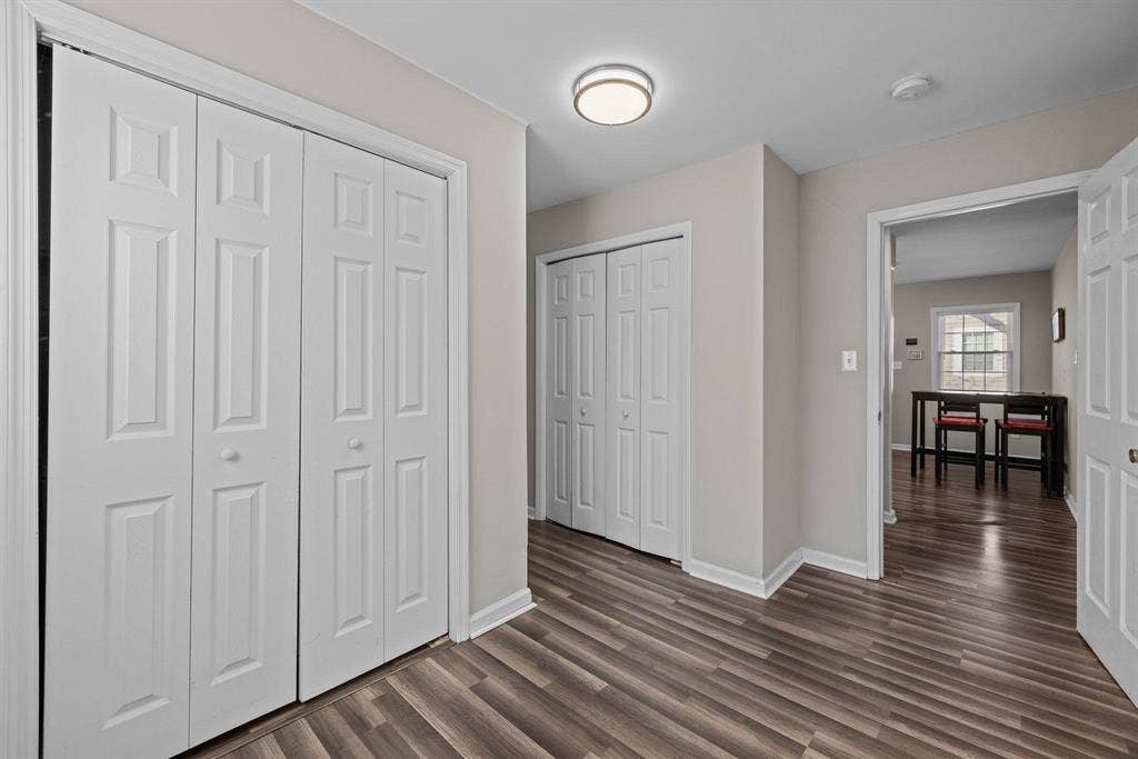 4 BR in Hillsborough