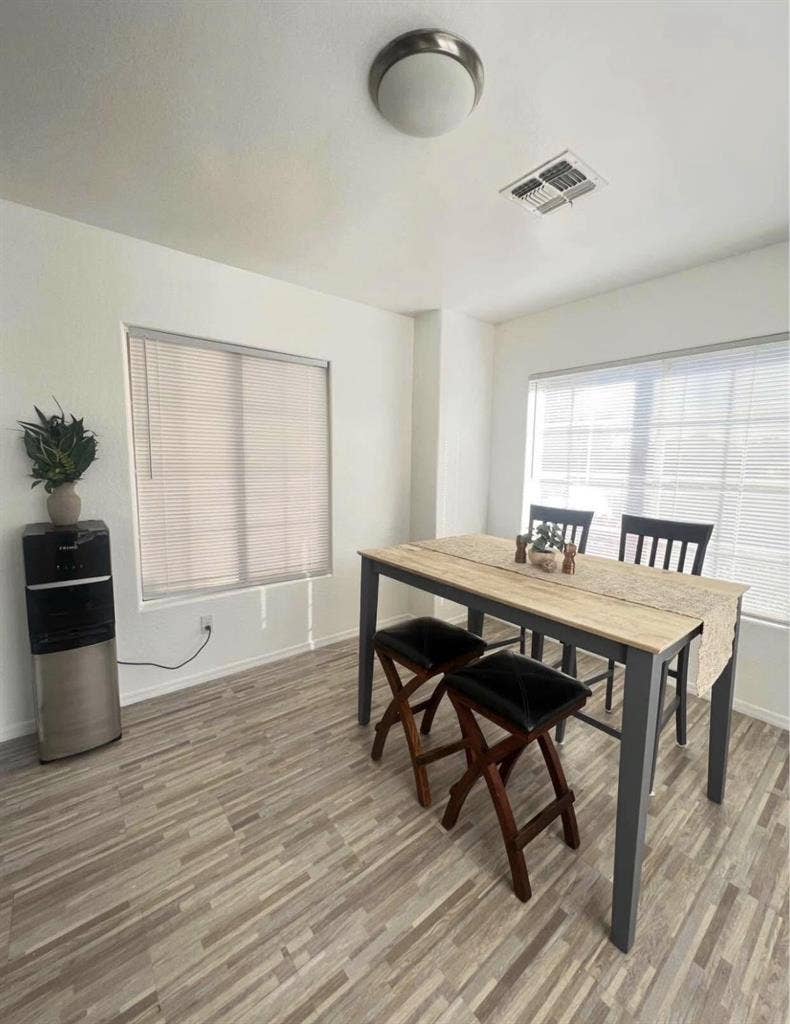 Room for rent near west gate