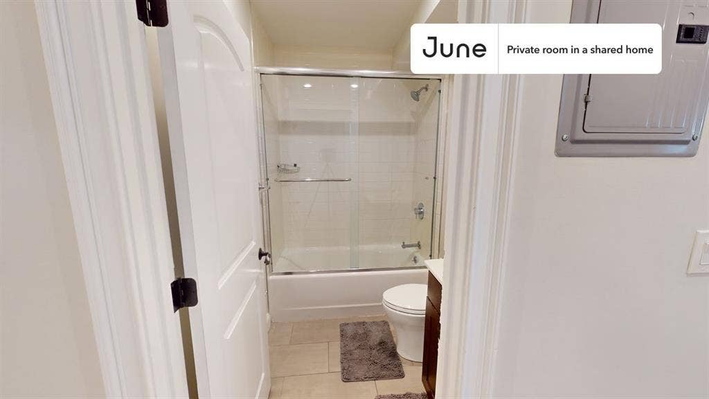 4 BR in Boston