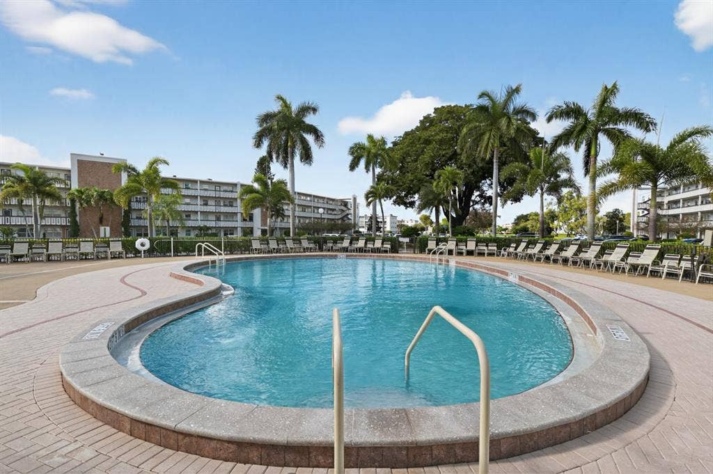 Adult Resort style community