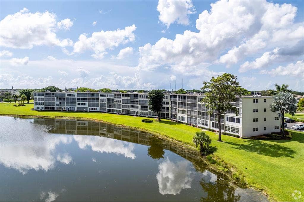 Adult Resort style community