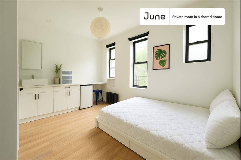 3 BR in New York City