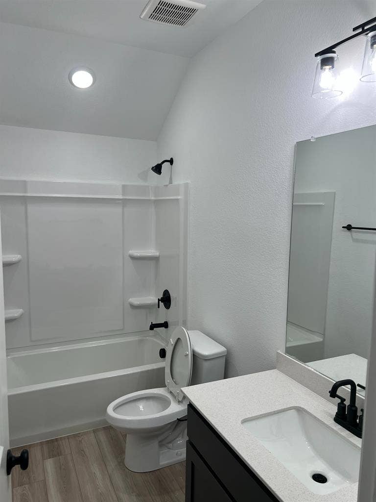 4 BR in North Richland Hills