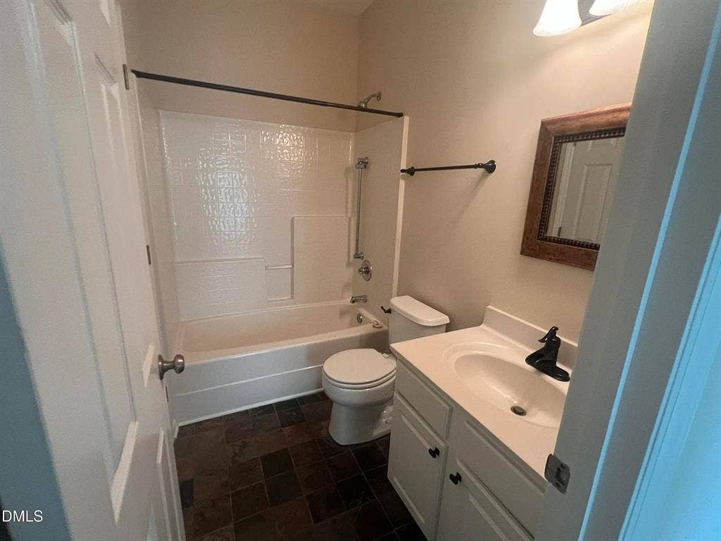 2 BR in Morrisville