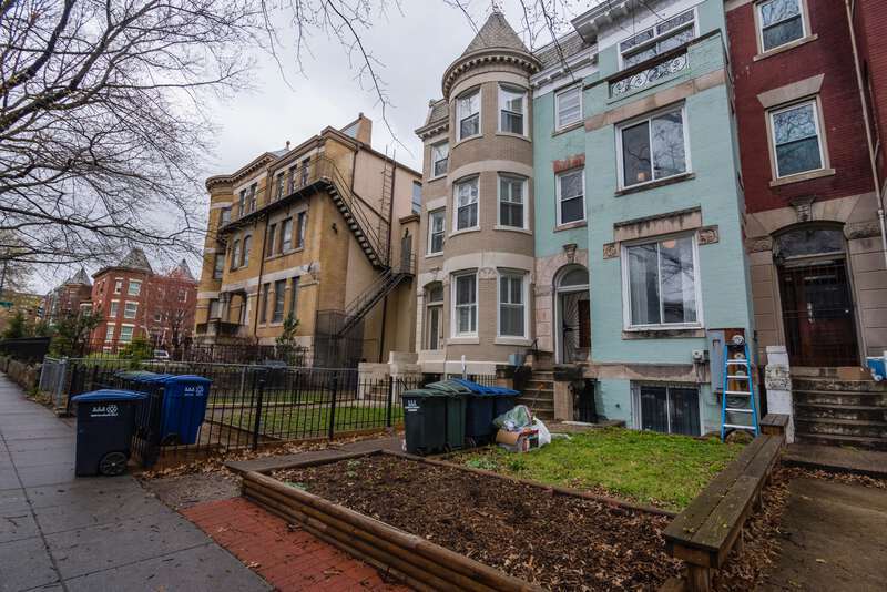 4 BR in Washington DC