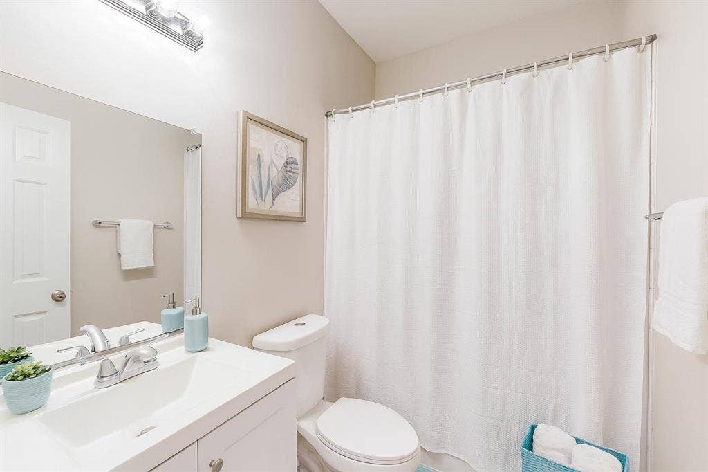 3 BR in Atlanta