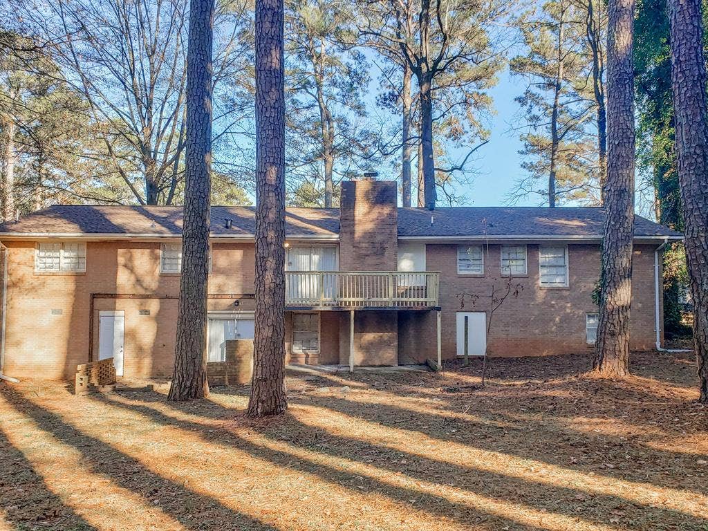 9 BR in Decatur
