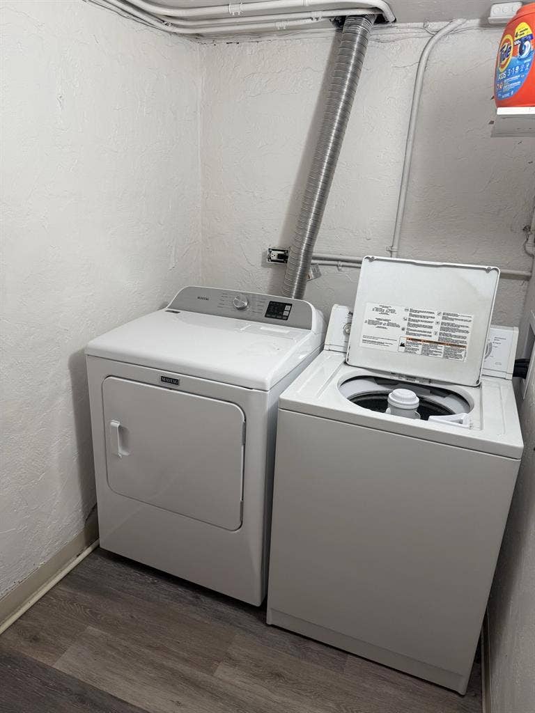 College guys looking for roommate