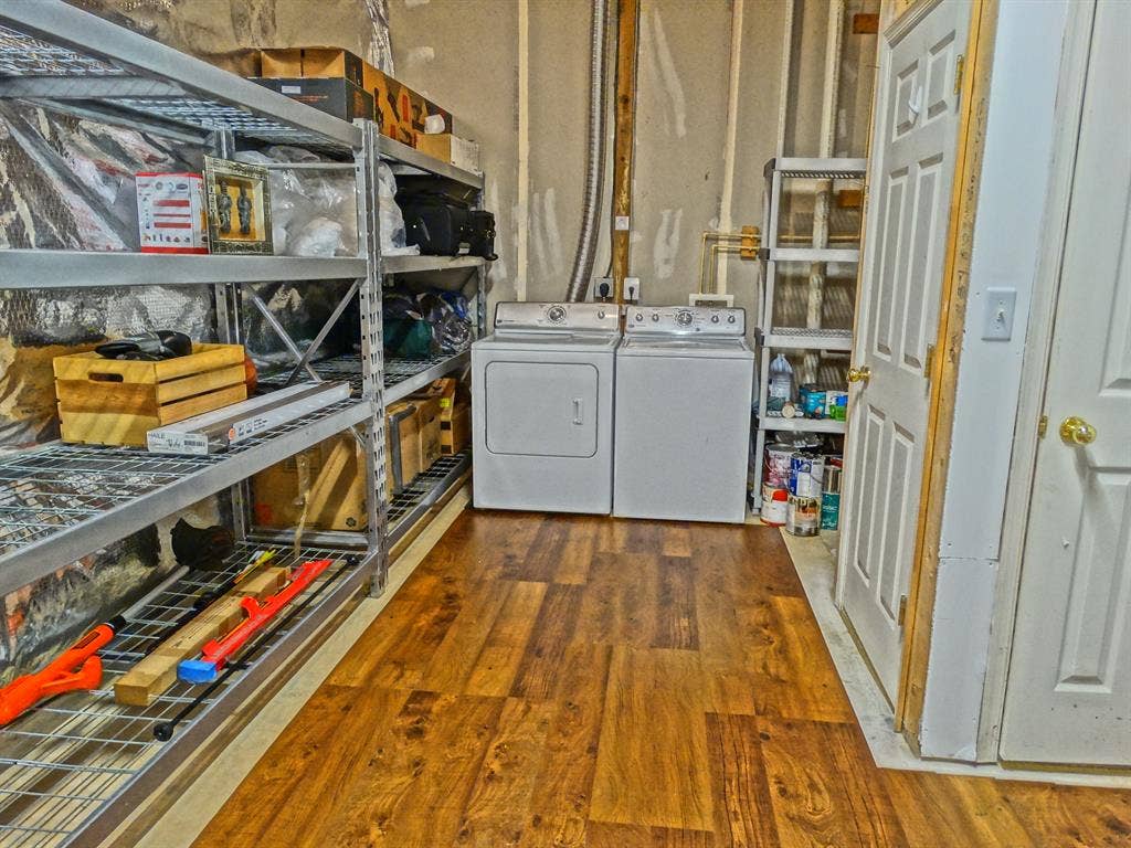 A Cozy Basement by the Riverside