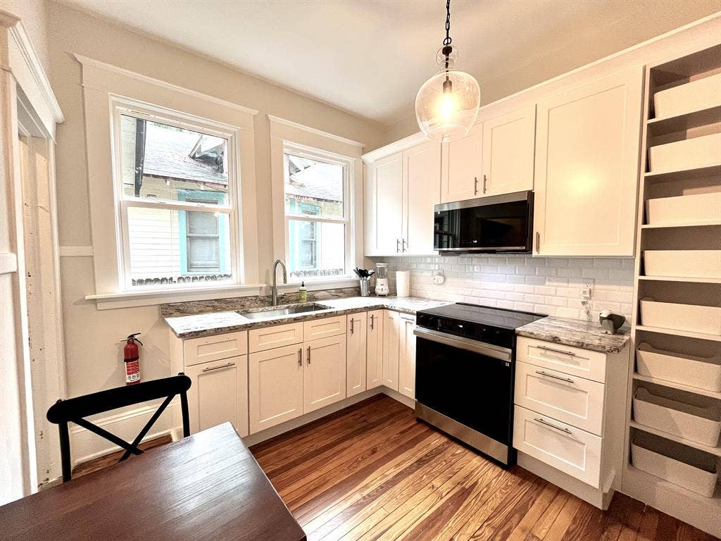 7 BR in Jacksonville