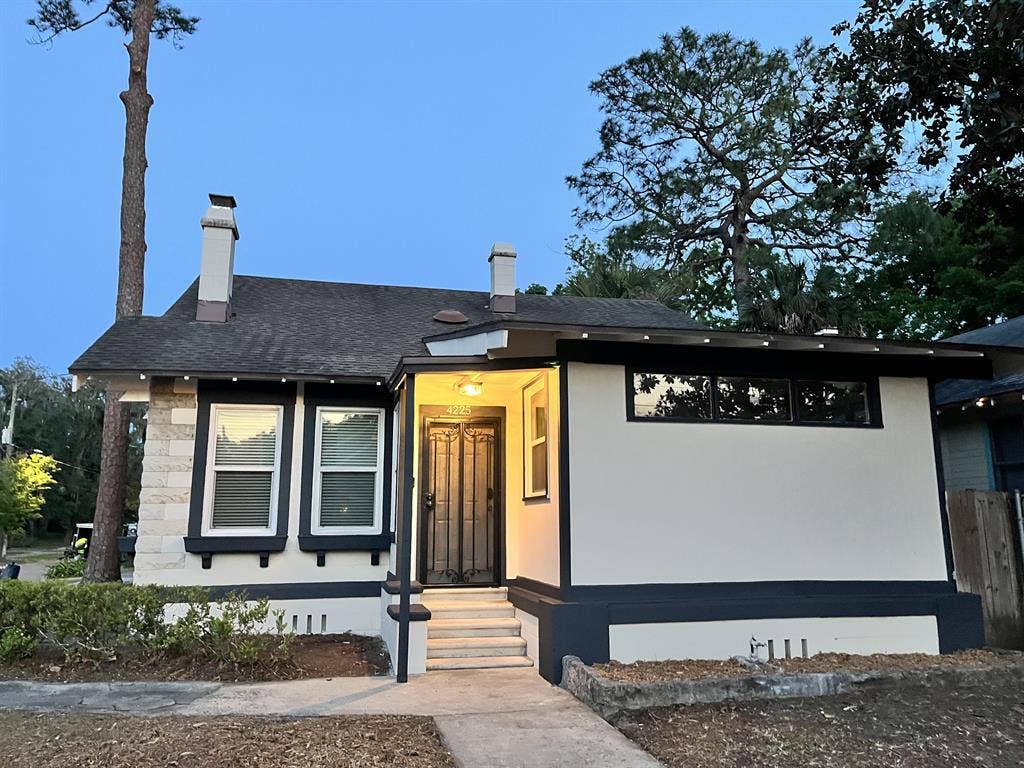 7 BR in Jacksonville