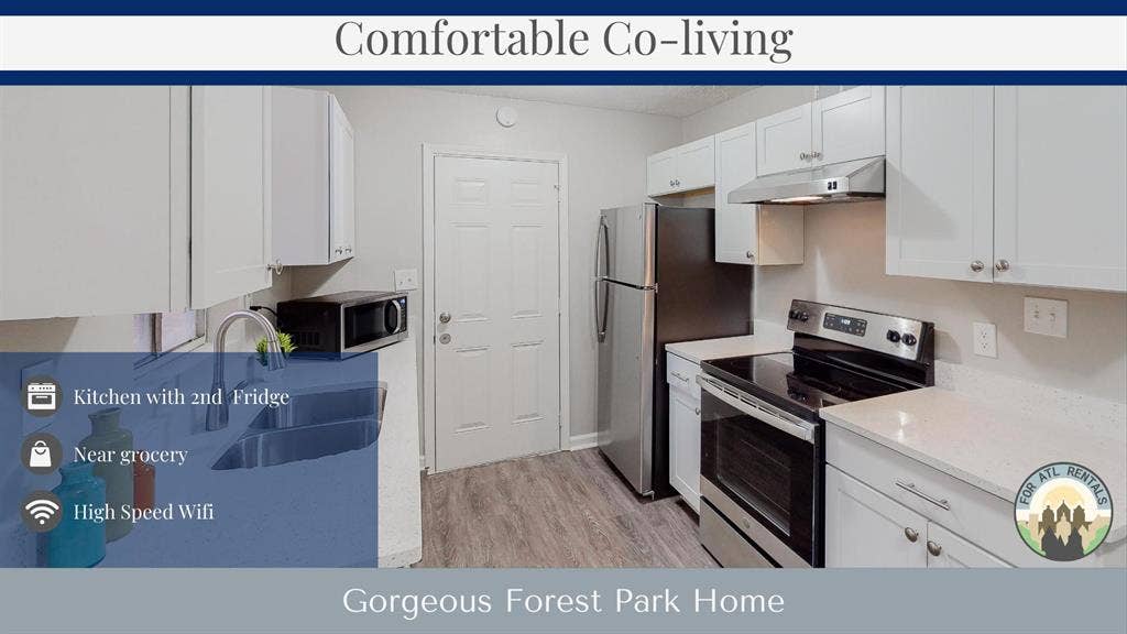 8 BR in Forest Park