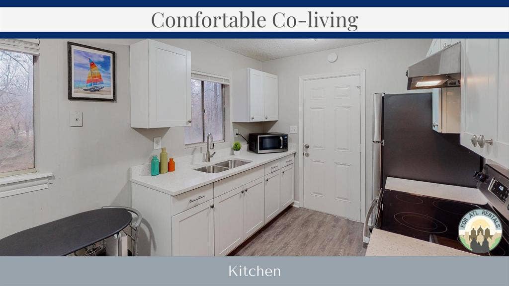 8 BR in Forest Park