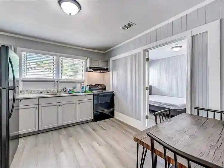 4 BR in Jacksonville