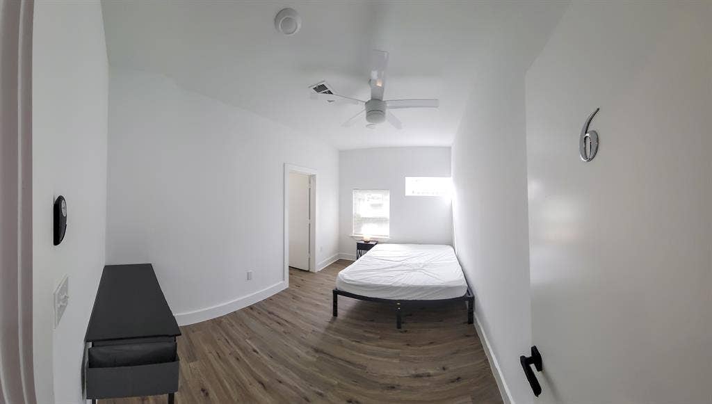 7 BR in Dallas