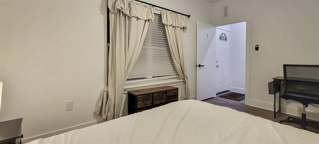 7 BR in Dallas