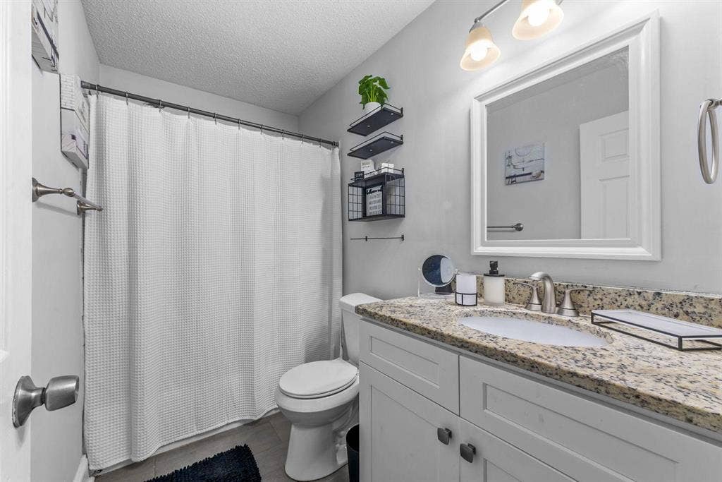 2 BR in Atlanta