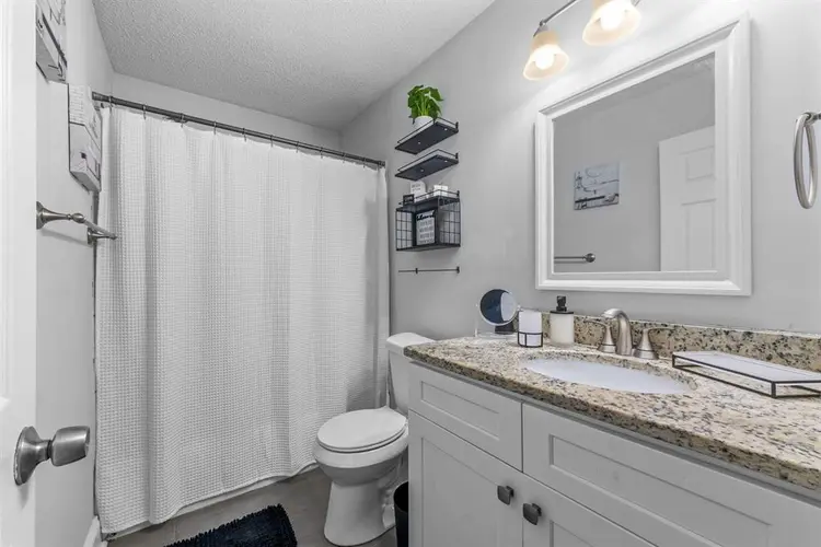2 BR in Atlanta