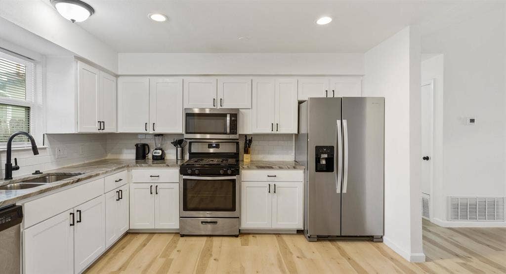 4 BR in Austin