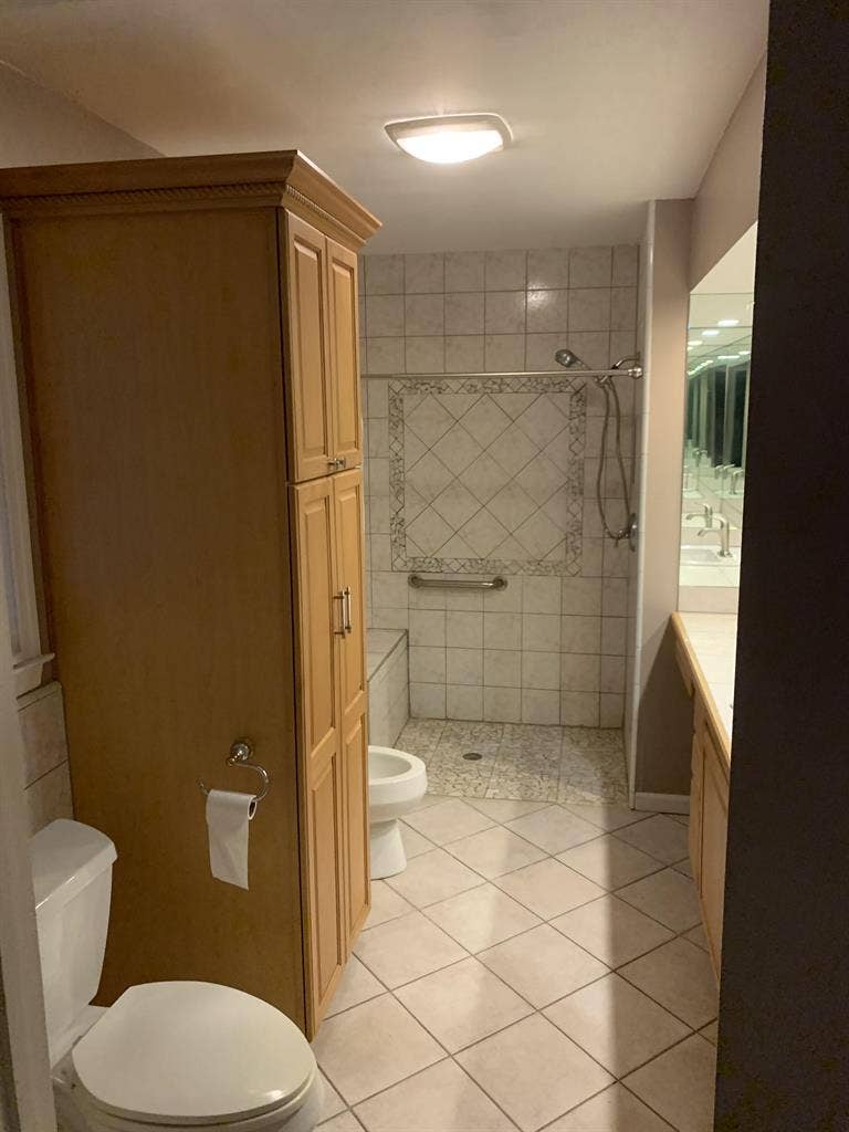 5 BR in Jonesboro