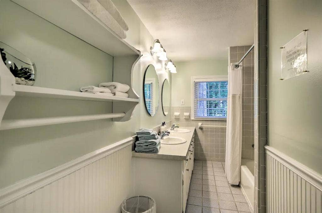5 BR in Jonesboro