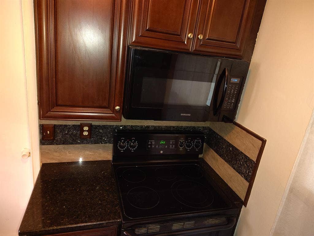 5 BR in Jacksonville