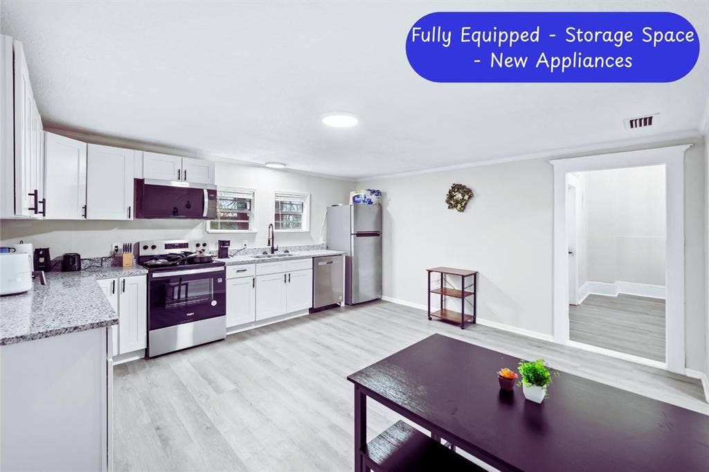 4 BR in Jacksonville