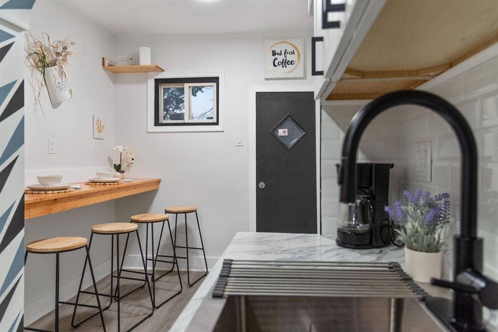 8 BR in Baltimore