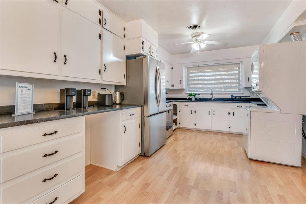 5 BR in Arlington