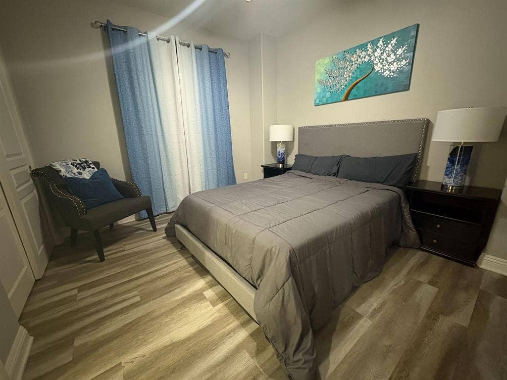 2 BR in Henderson
