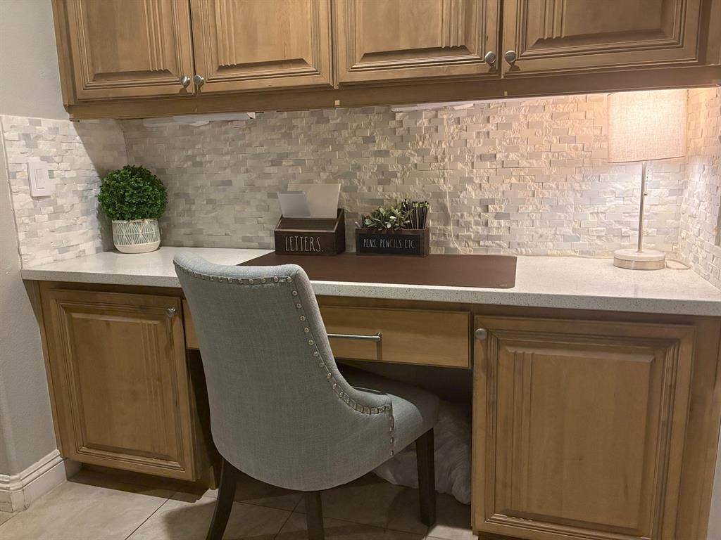 2 BR in Henderson