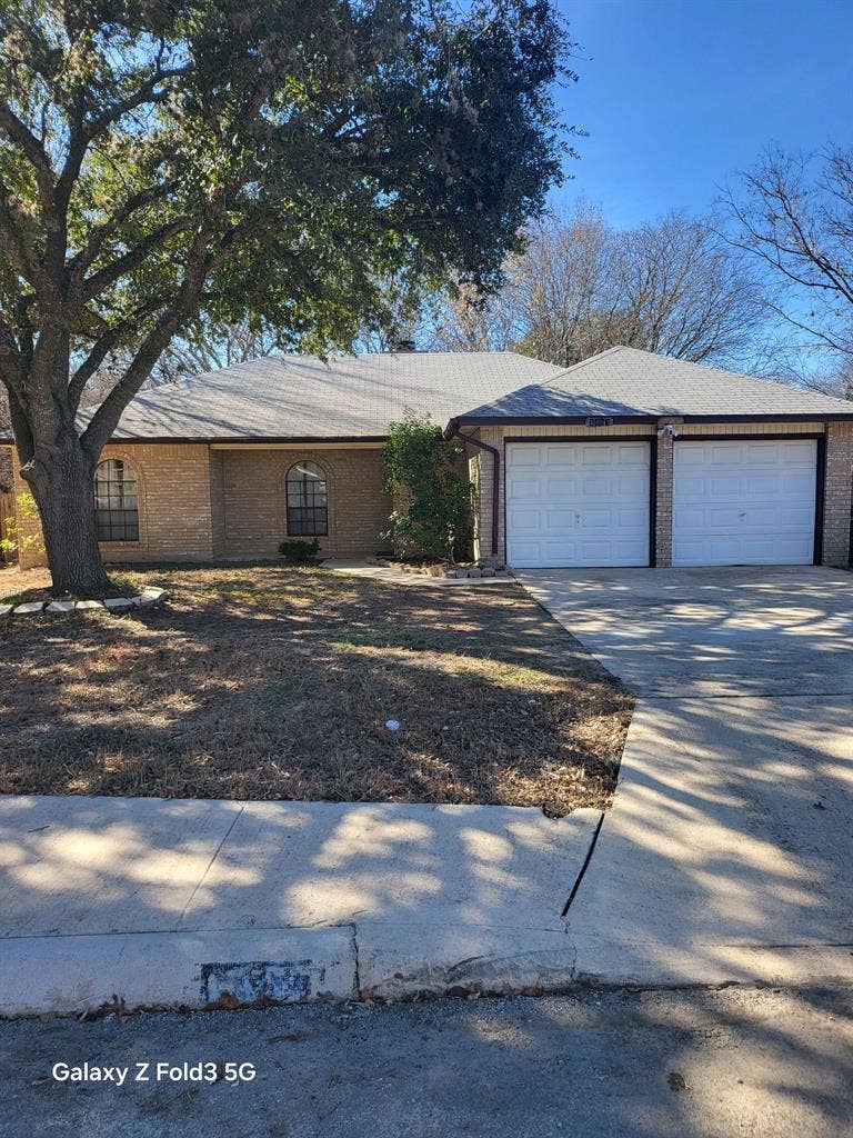 3 BR in San Antonio