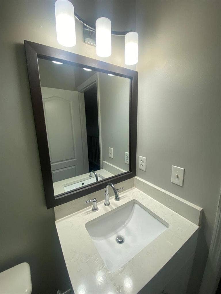 ROOM FOR RENT - PARKLAND,FL