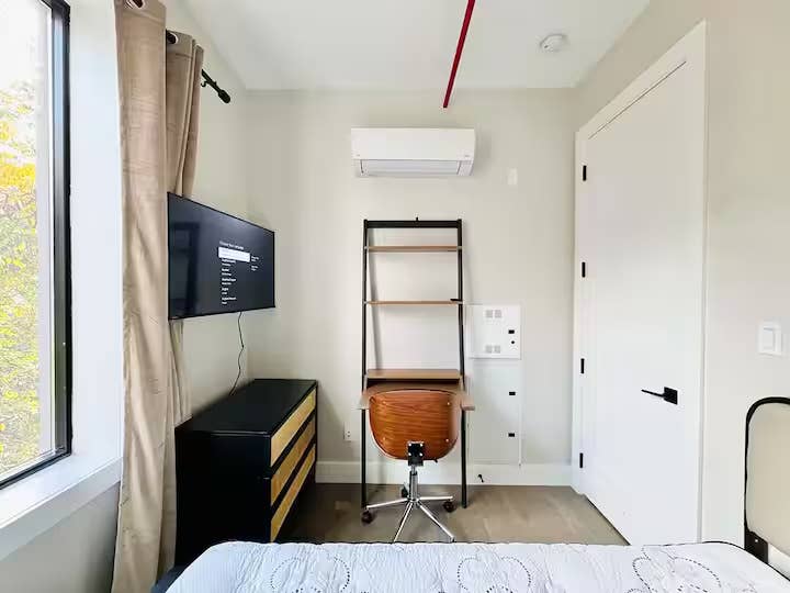 Clean Furnished Room I Bushwick#620
