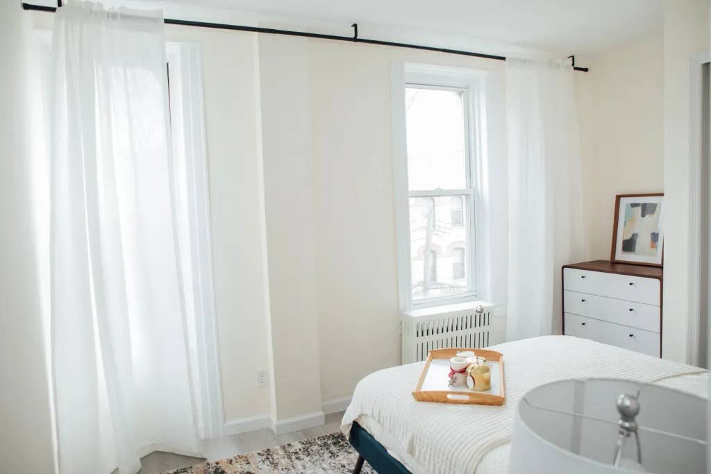 Furnished Room I Ridgewood #