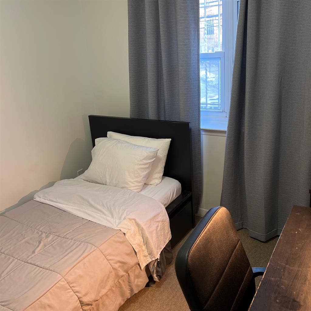 Private Bedroom for one person