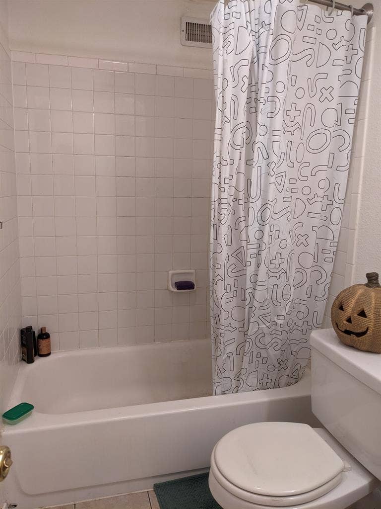 Private room, Manhattan Dr. Boulder