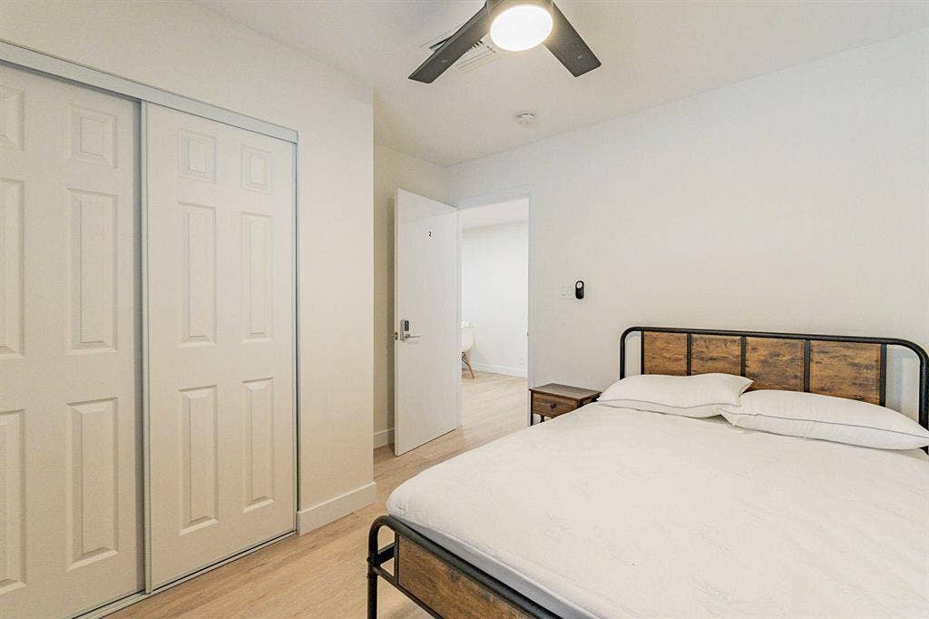 5 BR in Phoenix