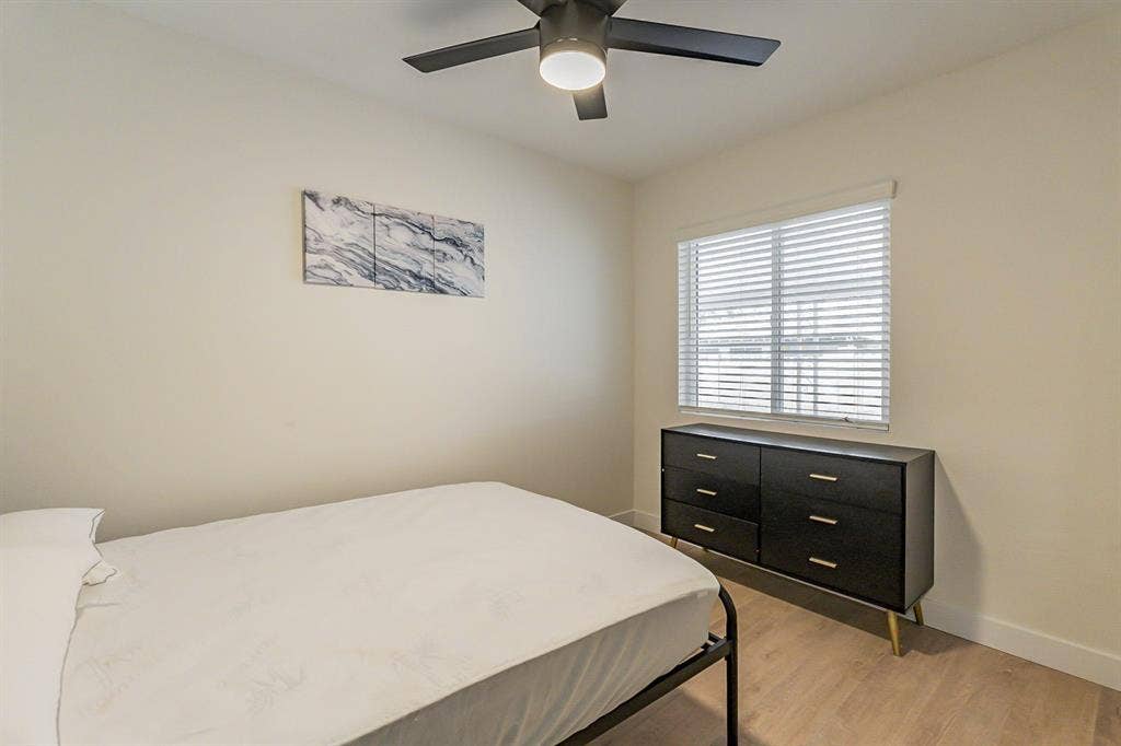 5 BR in Phoenix