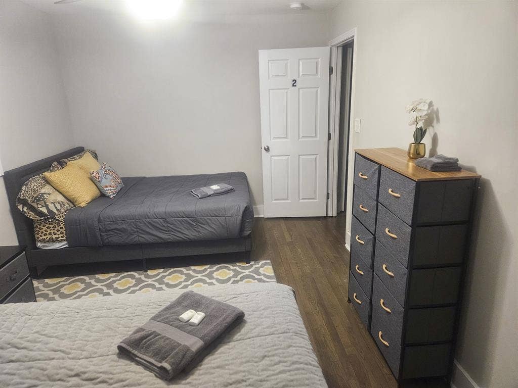 2 BR in East Point
