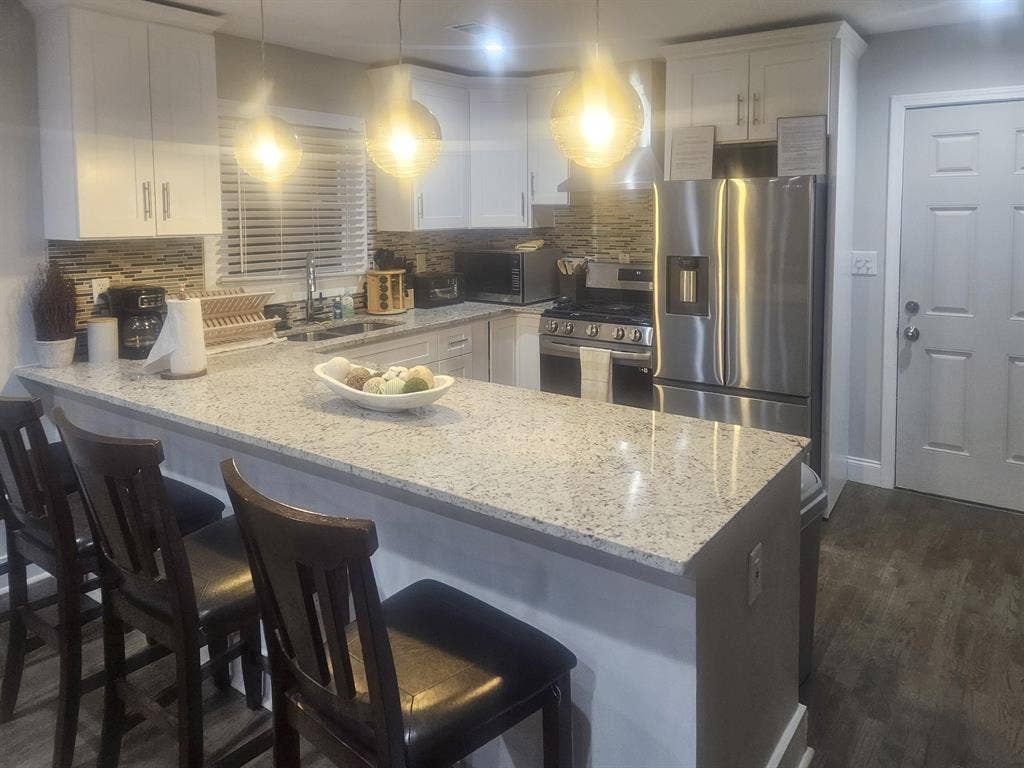 2 BR in East Point